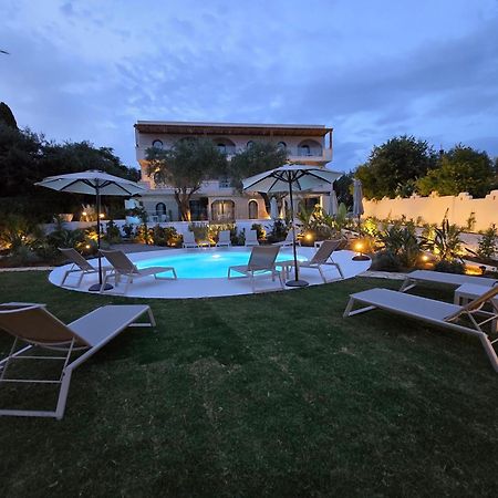 Loadstar Rooms & Suites Kontokali Exterior photo