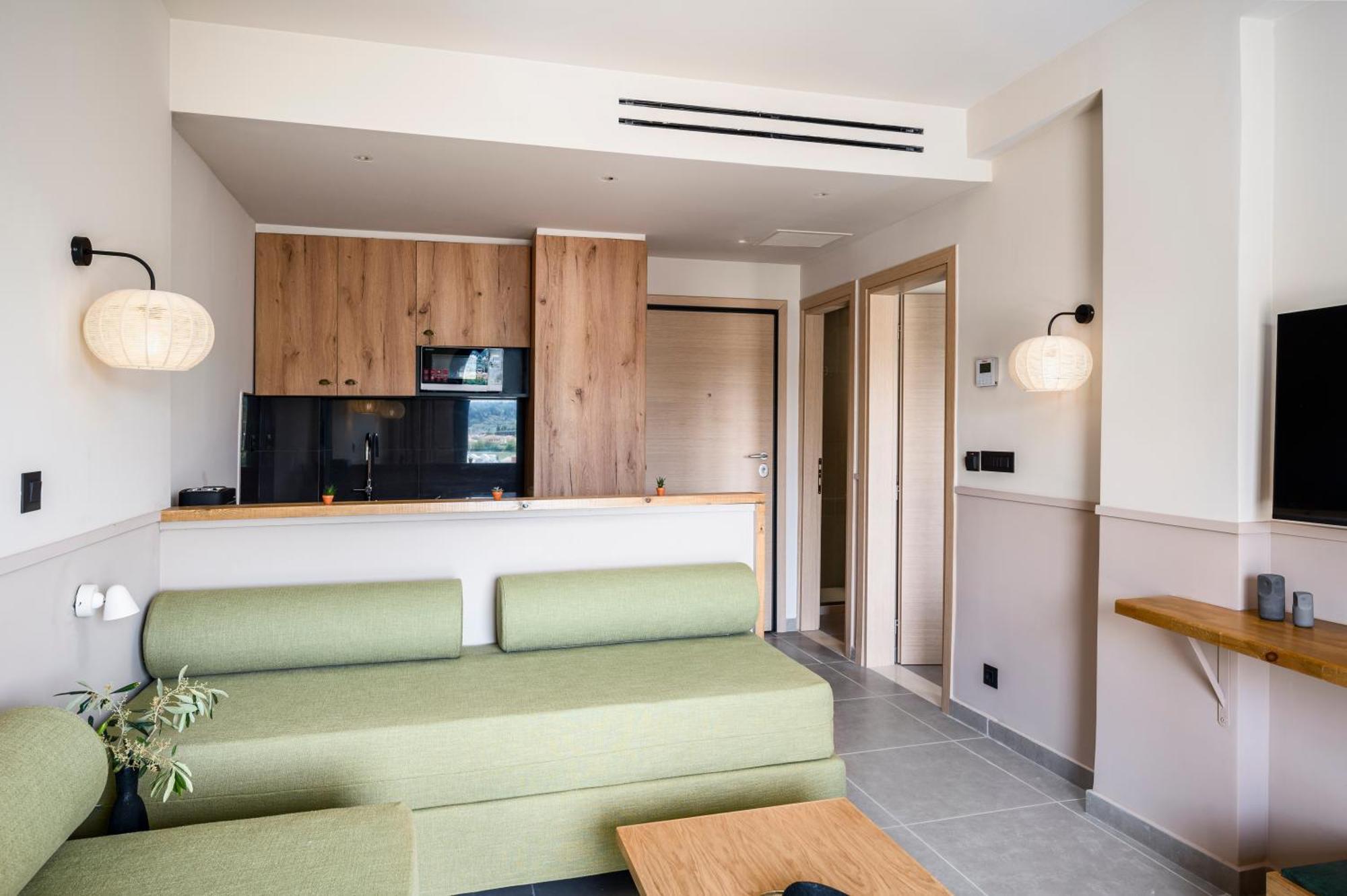 Loadstar Rooms & Suites Kontokali Exterior photo
