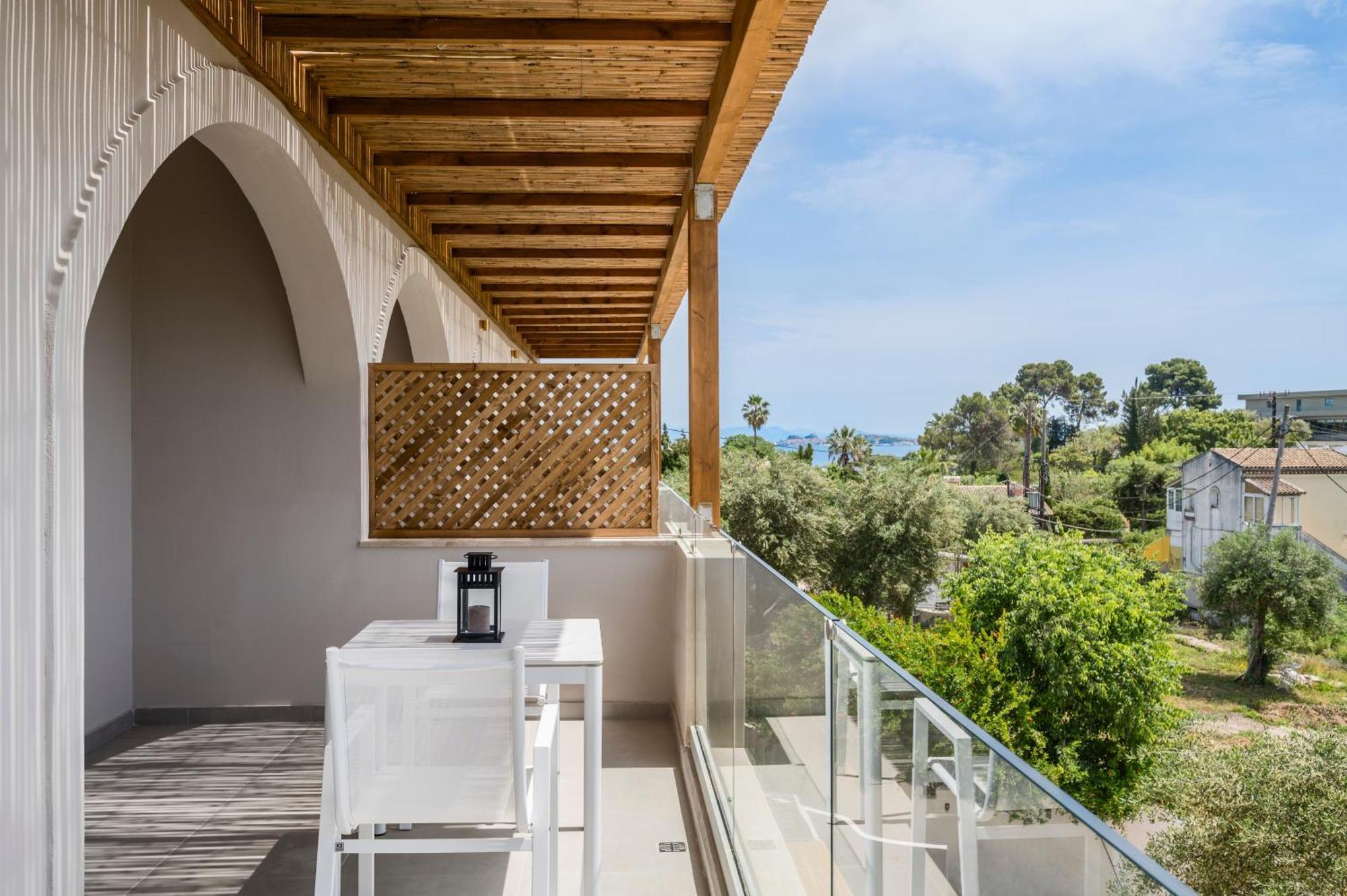 Loadstar Rooms & Suites Kontokali Exterior photo